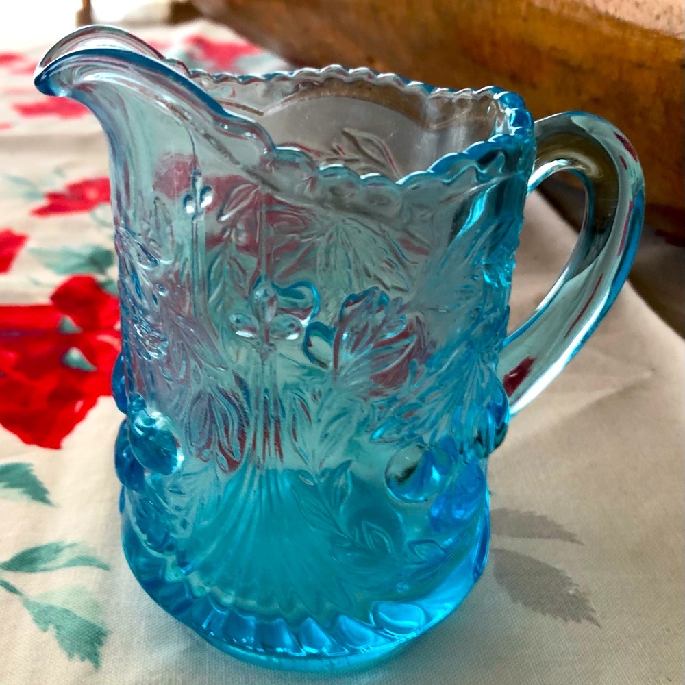 Vintage LG WRIGHT Blue Glass WREATHED CHERRIES Creamer